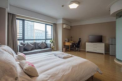 义体大逃杀《Off the Grid》火了 Twitch看量超《堡垒之夜》